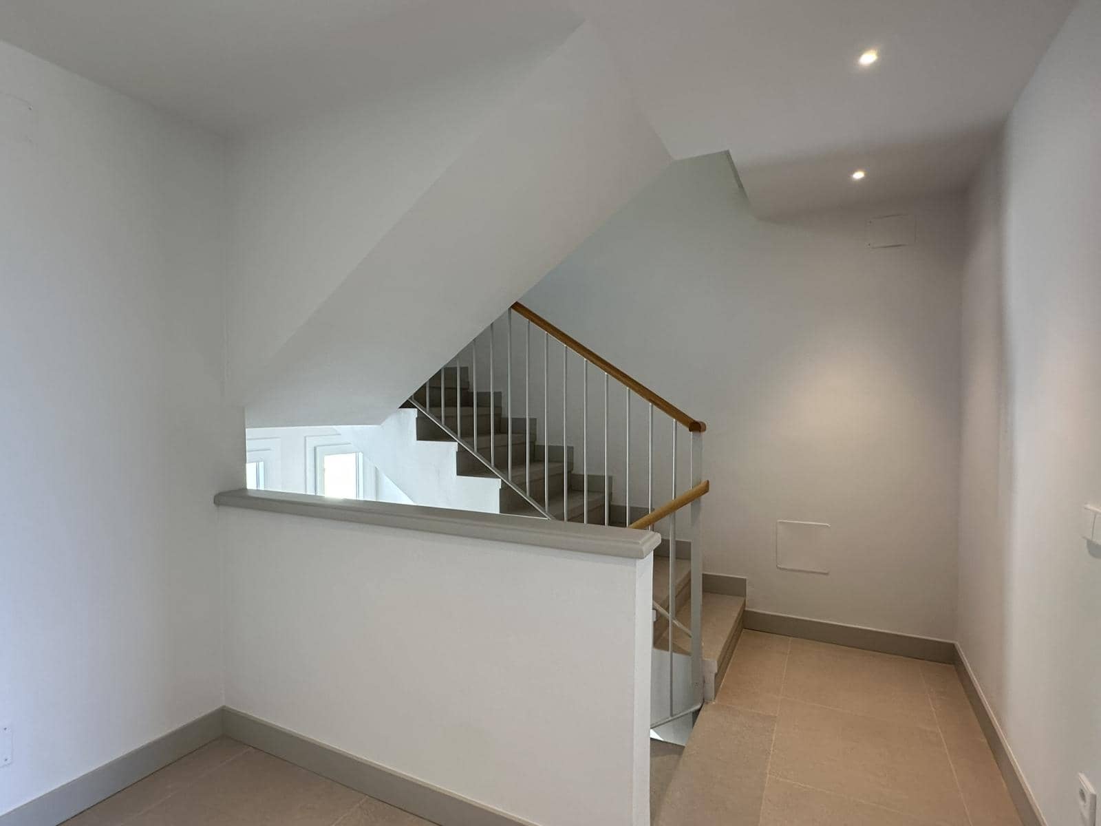 4 bedroom Townhouse for sale in Torrequebrada with pool garage - € 795,000 (Ref: 9965575)