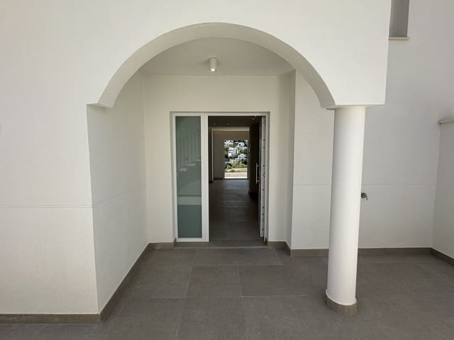 4 sypialnia Dom szeregowy na sprzedaż w Benalmádena z basenem garażem - 795 000 € (Ref: 9965576)
