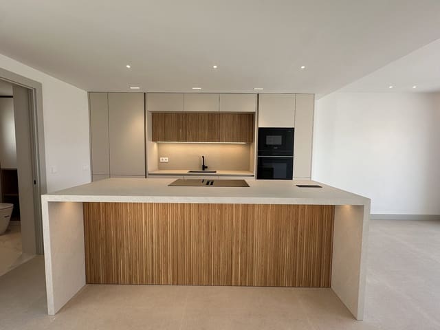 4 sypialnia Dom szeregowy na sprzedaż w Benalmádena z basenem garażem - 795 000 € (Ref: 9965576)