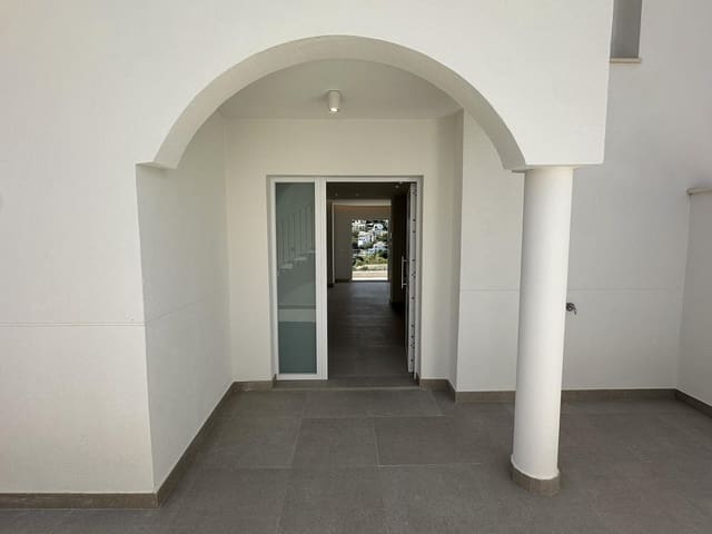 4 chambre Maison de Ville à vendre à Benalmádena avec piscine garage - 795 000 € (Ref: 9965576)