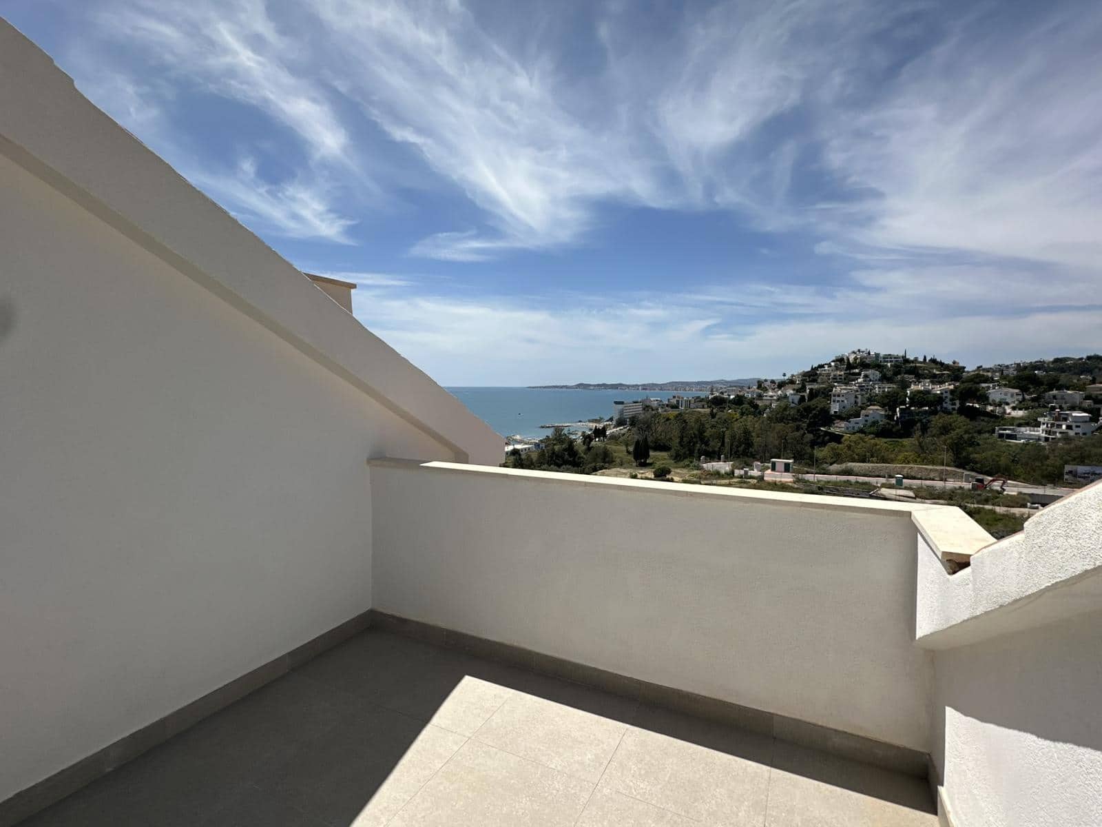 4 bedroom Townhouse for sale in Torrequebrada with pool garage - € 795,000 (Ref: 9965576)