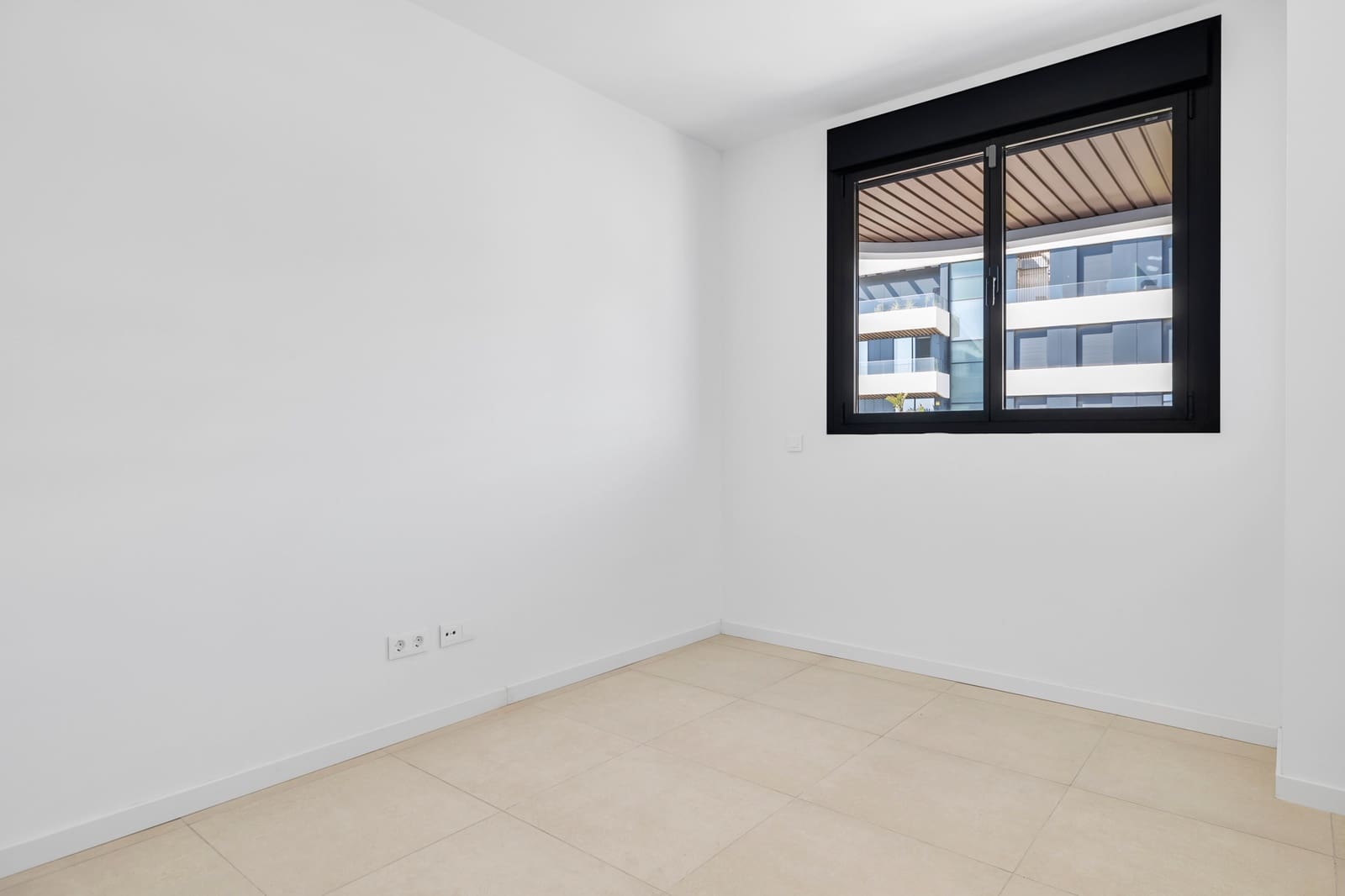 2 sypialnia Apartament na sprzedaż w Torremolinos z basenem garażem - 975 000 € (Ref: 9965706)