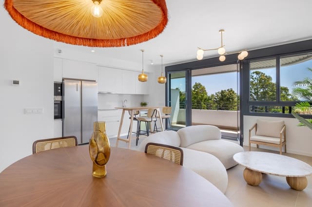 2 soverom Leilighet til salgs i Torremolinos med svømmebasseng garasje - € 695 000 (Ref: 9965707)