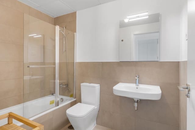 2 sypialnia Apartament na sprzedaż w Torremolinos z basenem garażem - 695 000 € (Ref: 9965707)