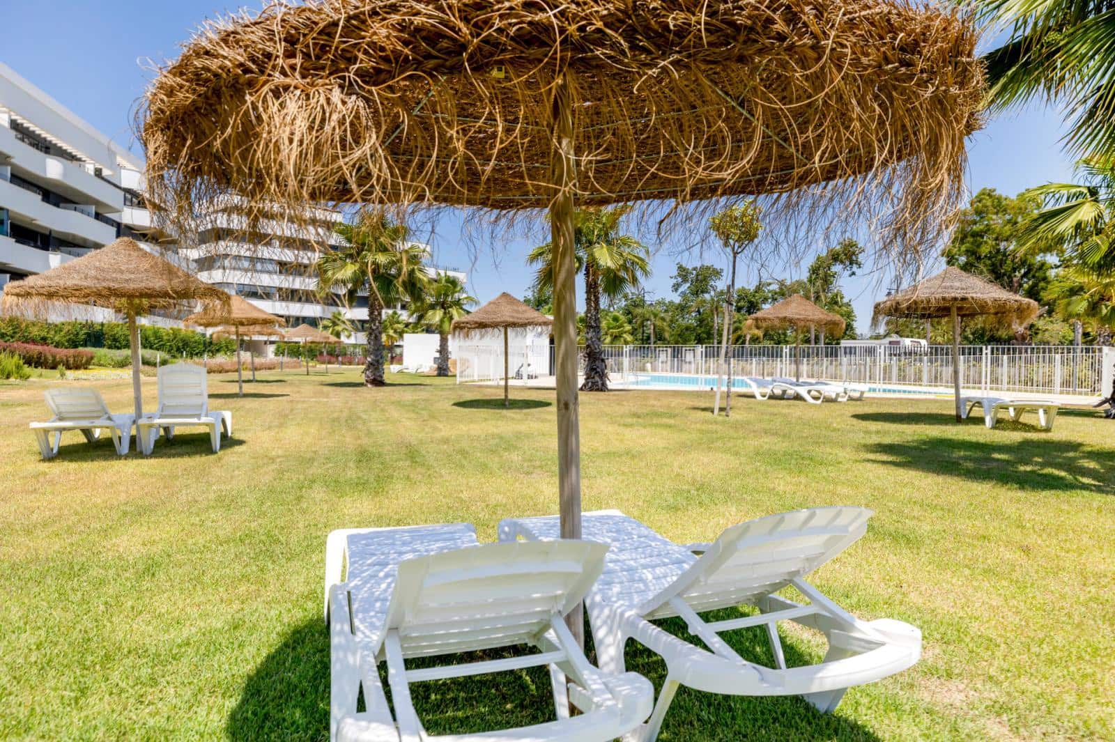 2 slaapkamer Appartement te koop in Torremolinos met zwembad garage - € 695.000 (Ref: 9965707)