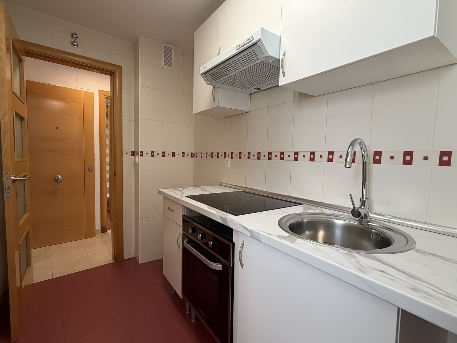 2 bedroom Apartment for sale in Alhaurin el Grande with pool - € 175,000 (Ref: 9965710)