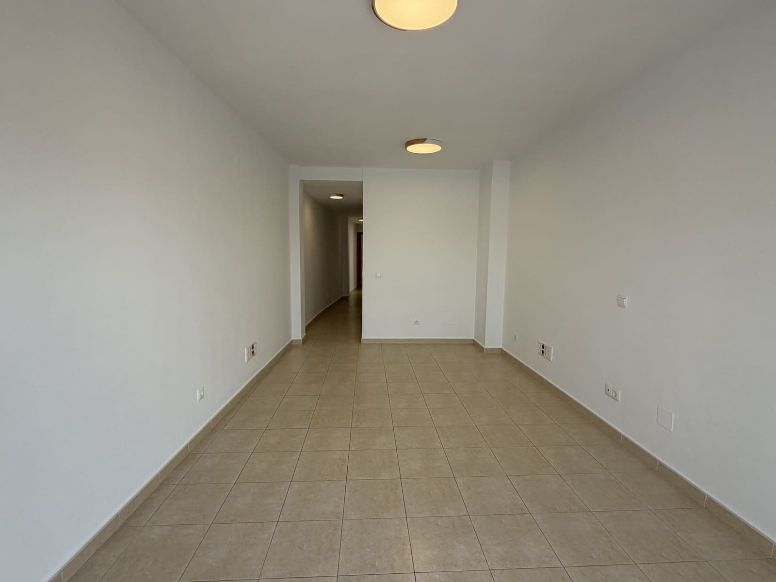 2 bedroom Apartment for sale in Alhaurin el Grande with pool - € 175,000 (Ref: 9965710)