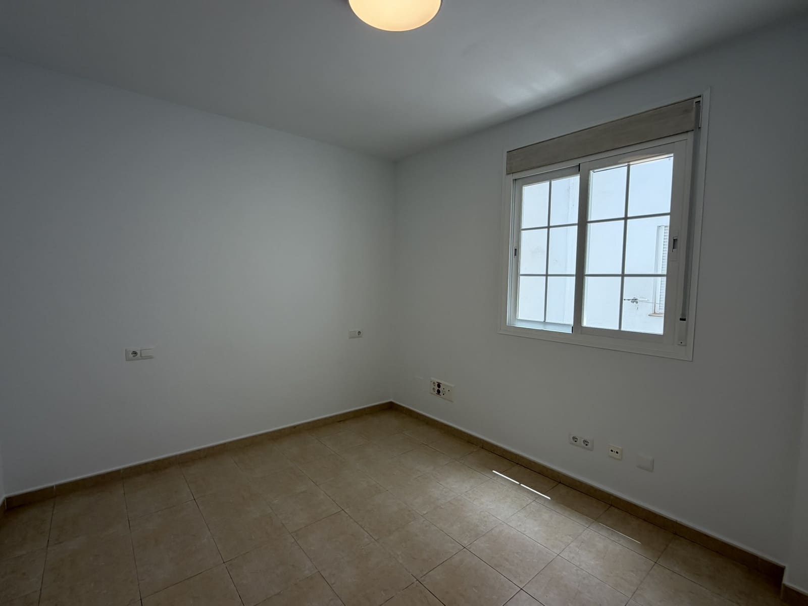 2 bedroom Apartment for sale in Alhaurin el Grande with pool - € 175,000 (Ref: 9965710)