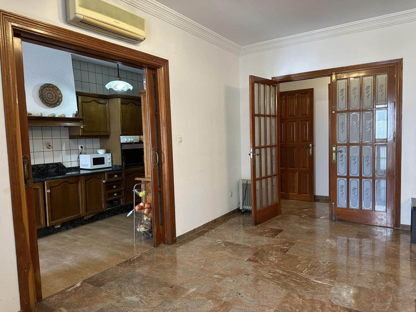 5 bedroom Townhouse for sale in Velez-Malaga with garage - € 650,000 (Ref: 9965820)