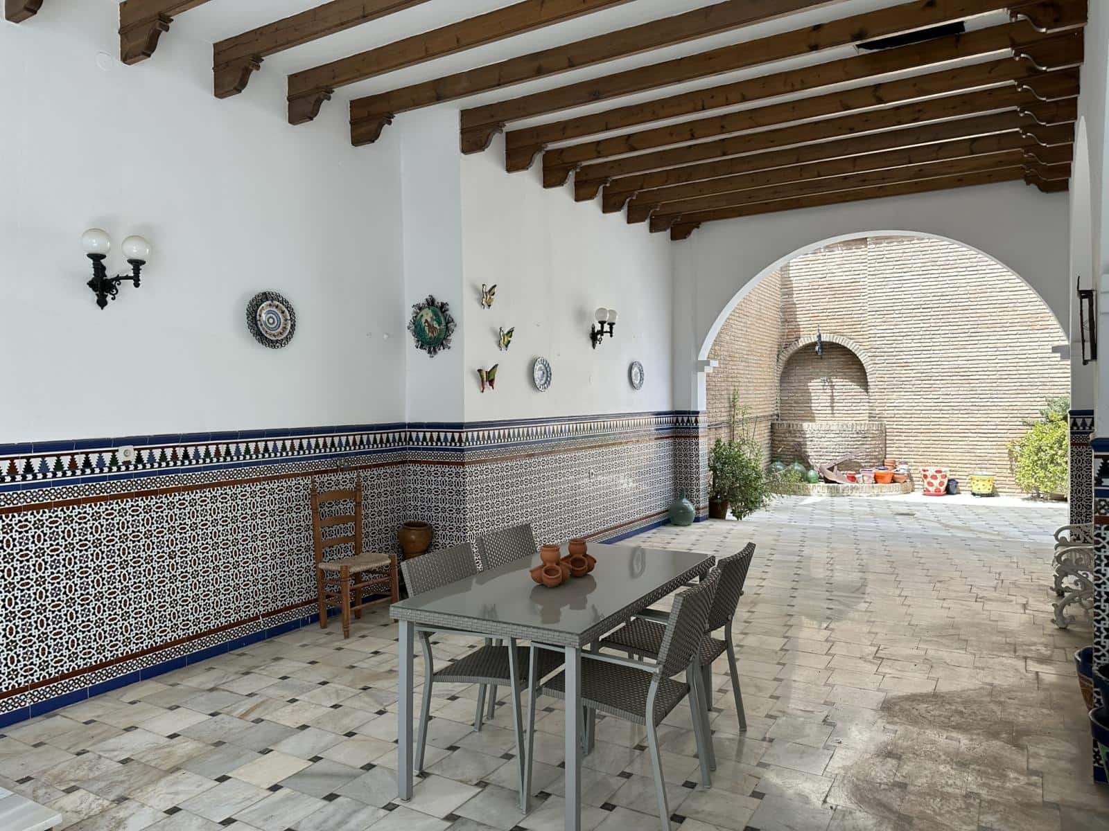 5 bedroom Townhouse for sale in Velez-Malaga with garage - € 650,000 (Ref: 9965820)