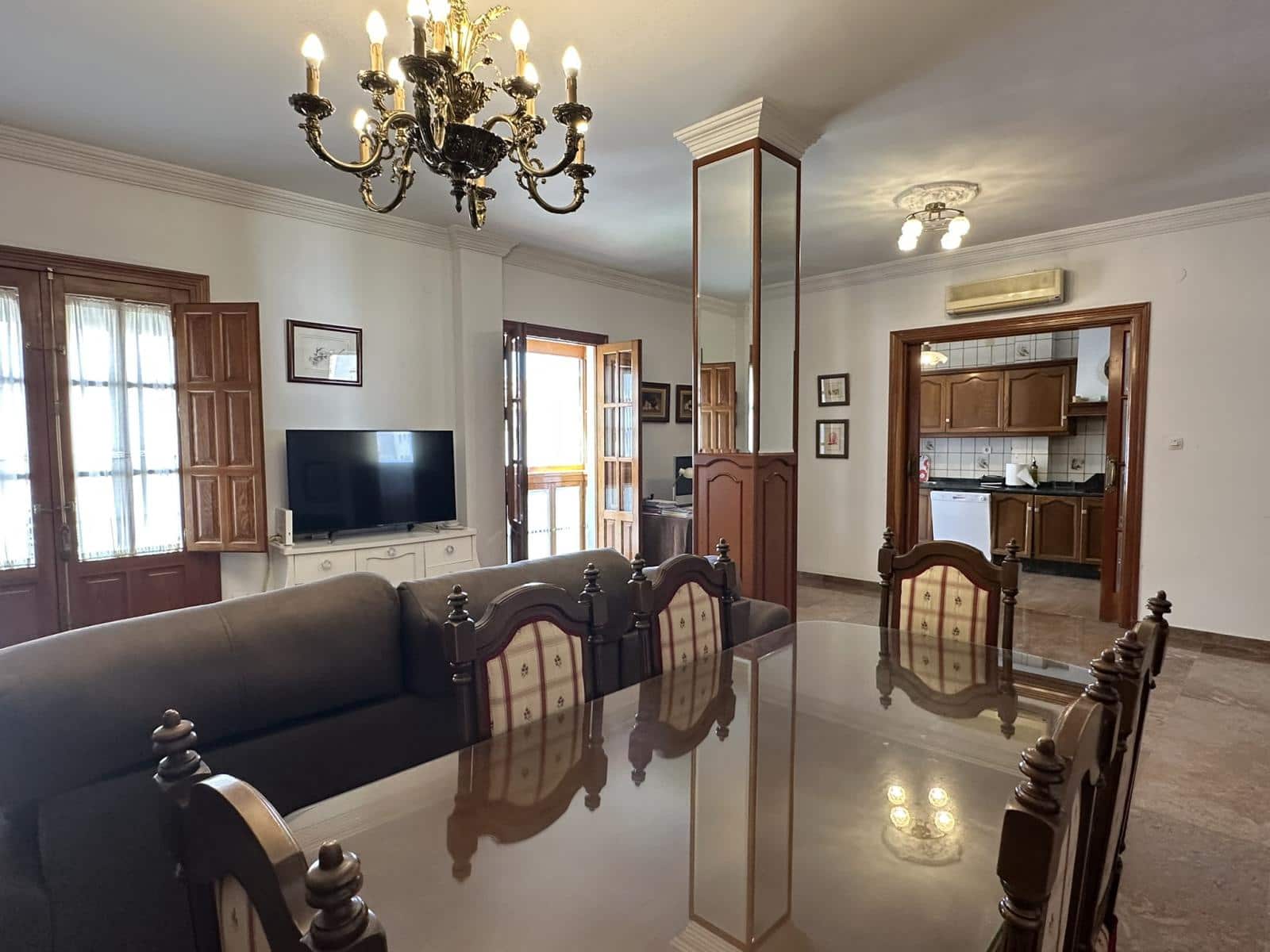 5 bedroom Townhouse for sale in Velez-Malaga with garage - € 650,000 (Ref: 9965820)