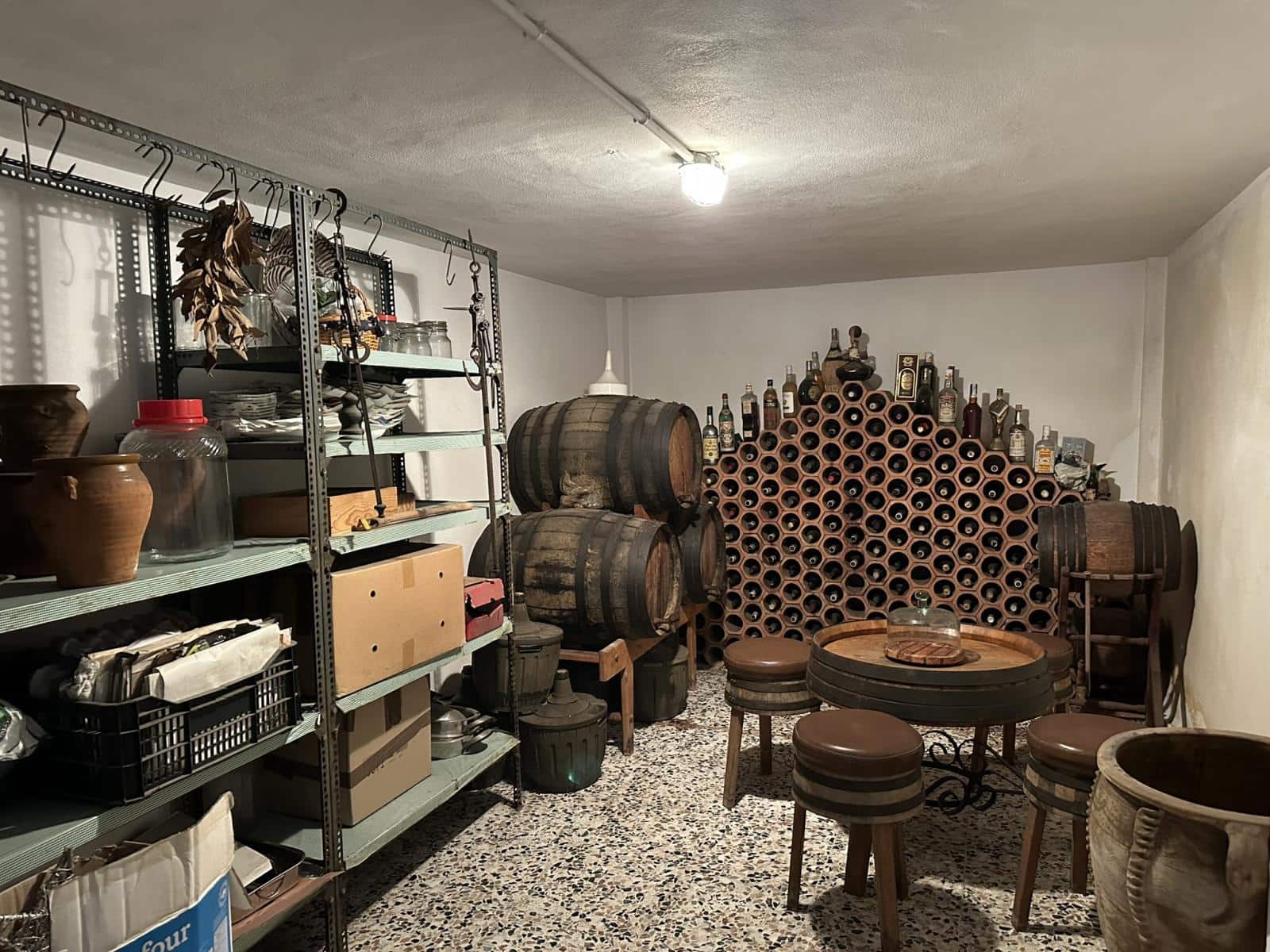 5 bedroom Townhouse for sale in Velez-Malaga with garage - € 650,000 (Ref: 9965820)