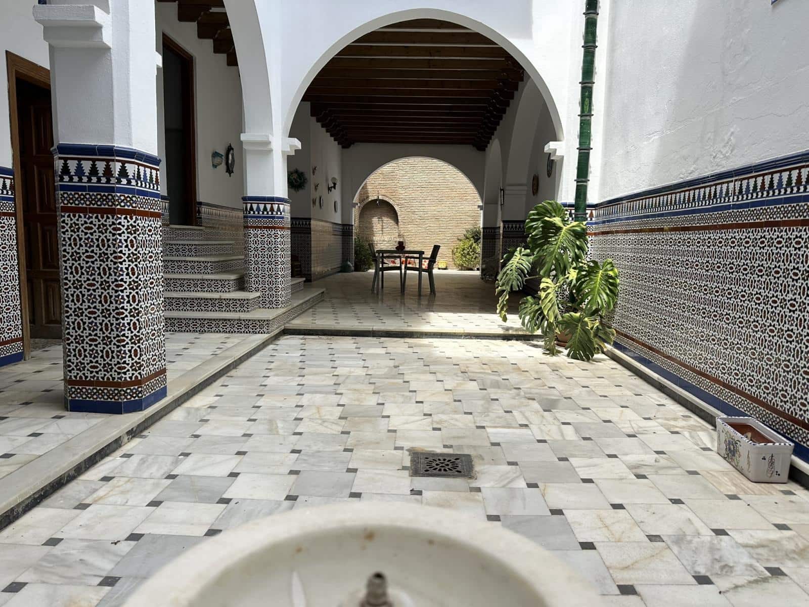 5 bedroom Townhouse for sale in Velez-Malaga with garage - € 650,000 (Ref: 9965820)