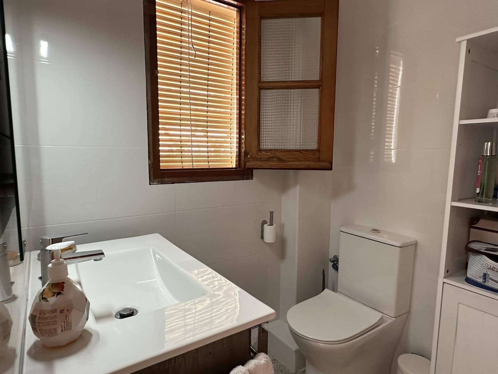 5 bedroom Townhouse for sale in Velez-Malaga with garage - € 650,000 (Ref: 9965820)