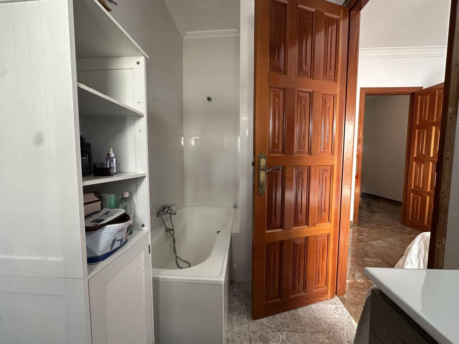 5 bedroom Townhouse for sale in Velez-Malaga with garage - € 650,000 (Ref: 9965820)