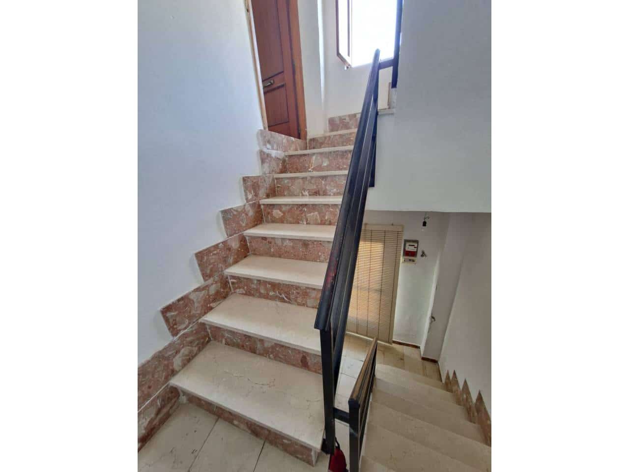 4 soveværelse Byhus til salg i Ferez - € 55.900 (Ref: 10054589)