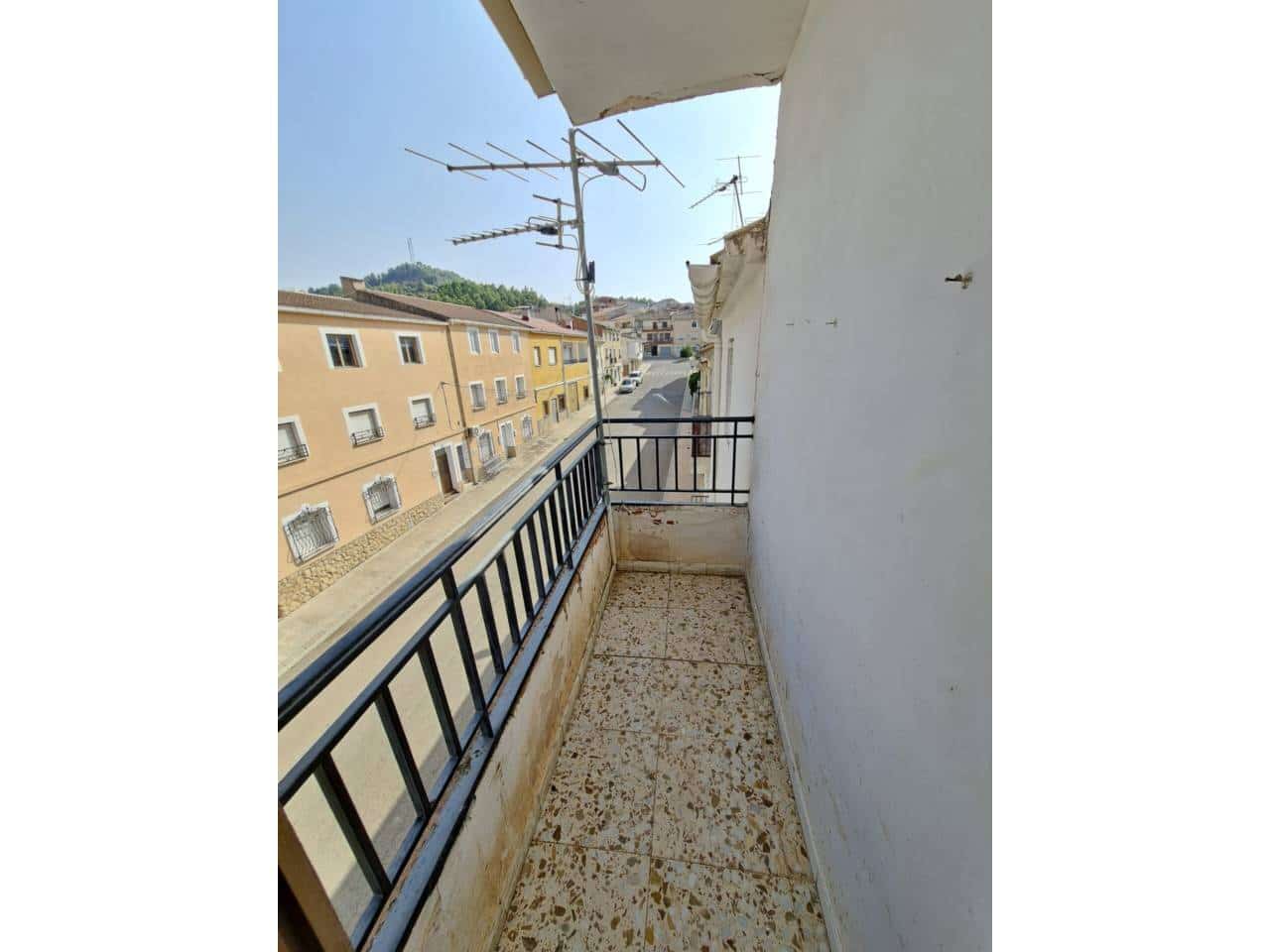 4 soveværelse Byhus til salg i Ferez - € 55.900 (Ref: 10054589)