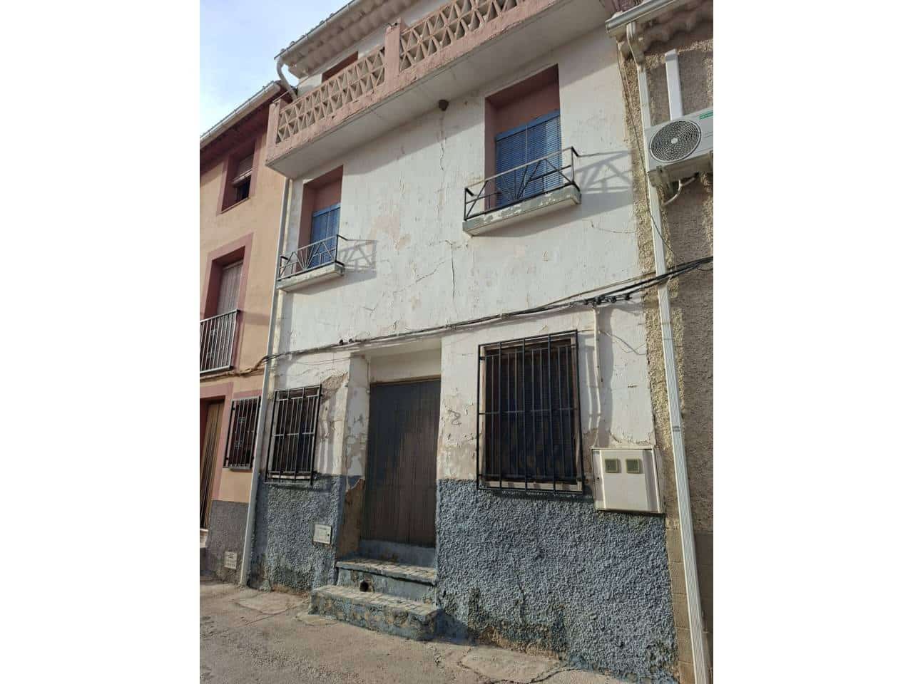 Casa de 3 habitaciones en Socovos en venta - 47.800 € (Ref: 10054590)