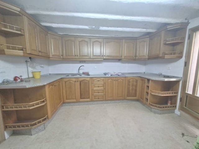 Casa de 3 habitaciones en Socovos en venta - 47.800 € (Ref: 10054590)