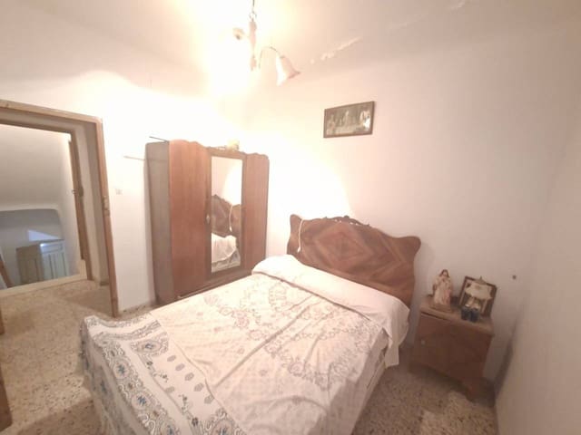 Casa de 3 habitaciones en Socovos en venta - 47.800 € (Ref: 10054590)