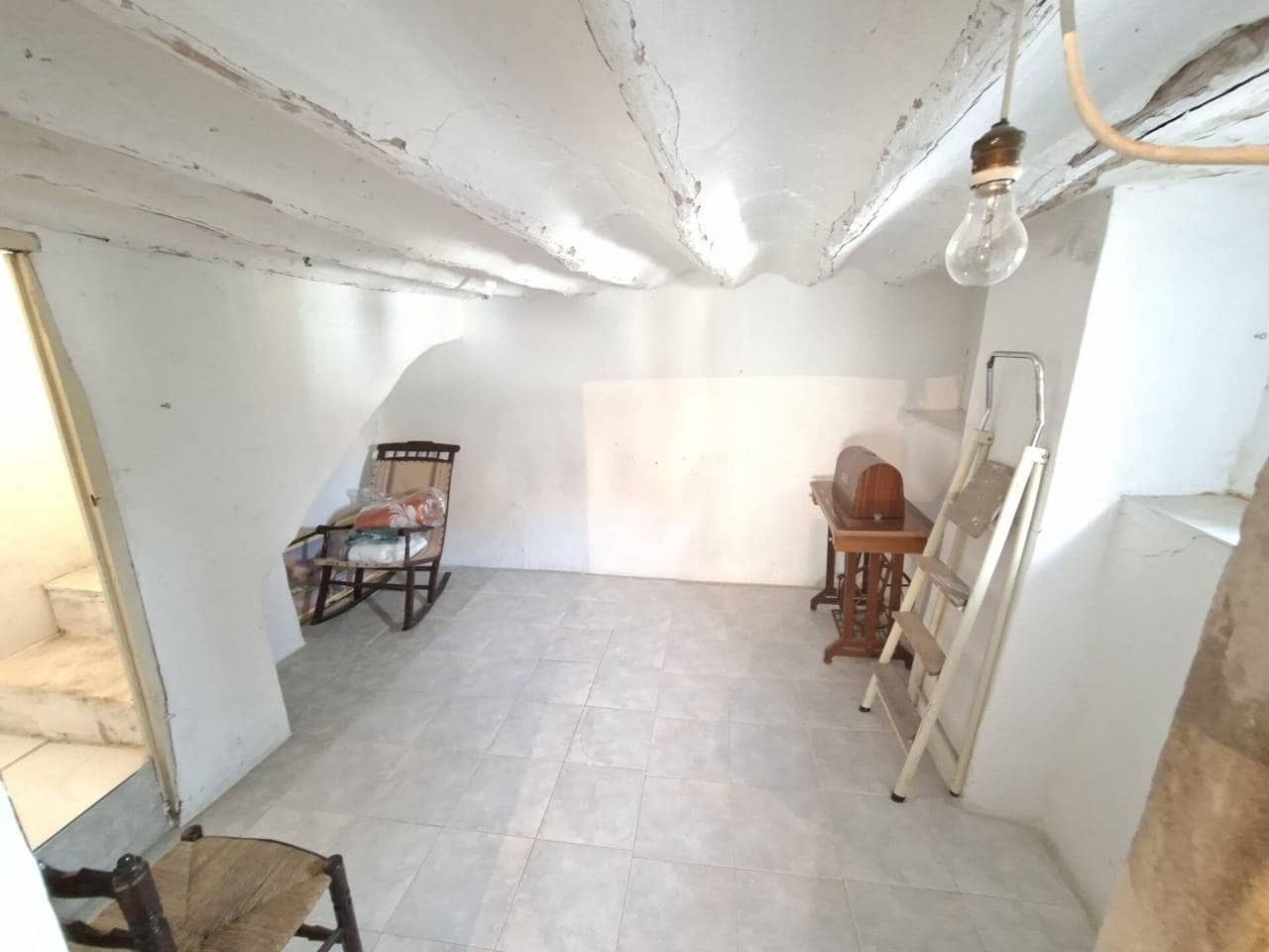 5 soveværelse Byhus til salg i Ferez - € 45.500 (Ref: 10054591)