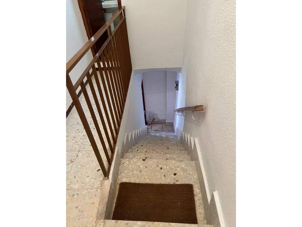 4 bedroom Townhouse for rent in El Bonillo - € 450 (Ref: 10070289)