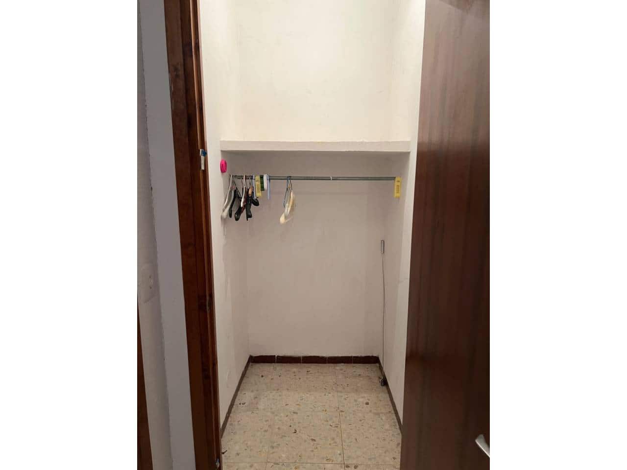 4 bedroom Townhouse for rent in El Bonillo - € 450 (Ref: 10070289)