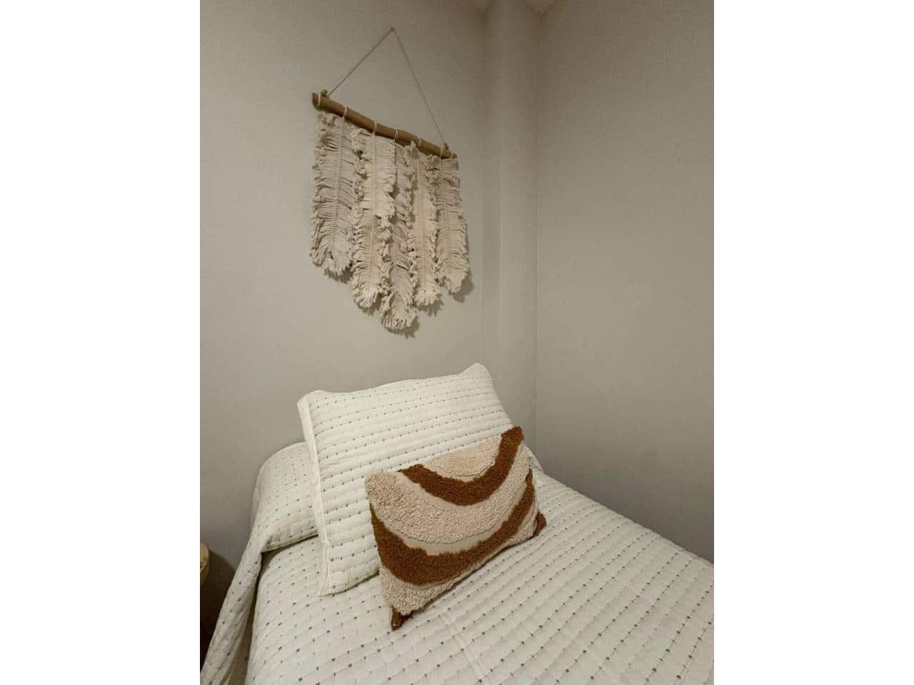 Piso de 2 habitaciones en Daimús en alquiler con piscina - 800 € (Ref: 10135332)