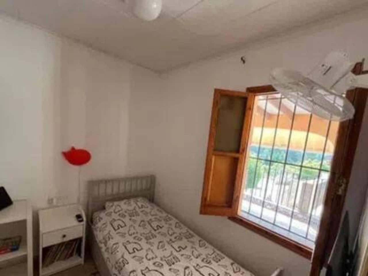 4 Zimmer Villa zu verkaufen in Villanueva de Castellon mit Pool - 240.000 € (Ref: 9938489)