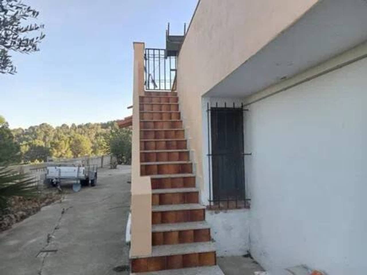 4 Zimmer Villa zu verkaufen in Villanueva de Castellon mit Pool - 240.000 € (Ref: 9938489)