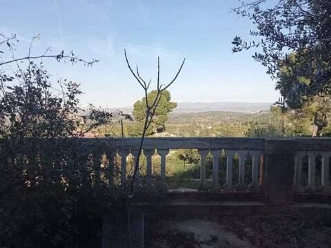 4 Zimmer Villa zu verkaufen in Villanueva de Castellon mit Pool - 240.000 € (Ref: 9938489)