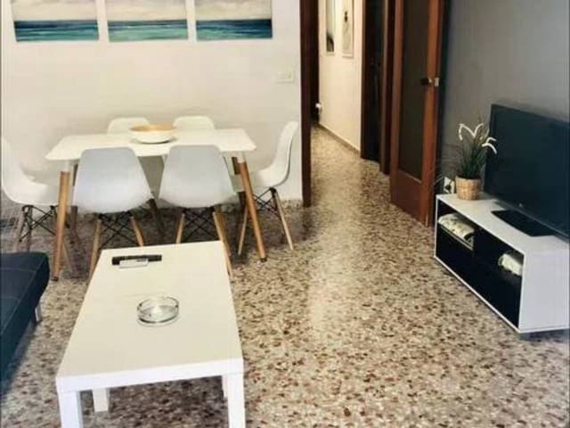 3 makuuhuone Asunto vuokrattavana paikassa Gandia mukana uima-altaan 
autotalli - 1 000 € (Ref: 9938490)
