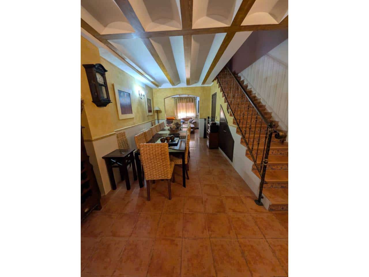 3 bedroom Apartment for sale in Villargordo del Cabriel - € 180,000 (Ref: 9938491)