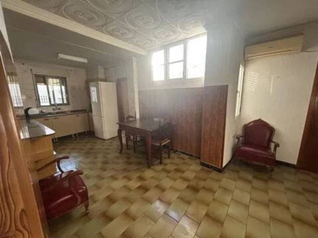 4 soveværelse Lejlighed til salg i Atzeneta d'Albaida - € 95.000 (Ref: 9938498)