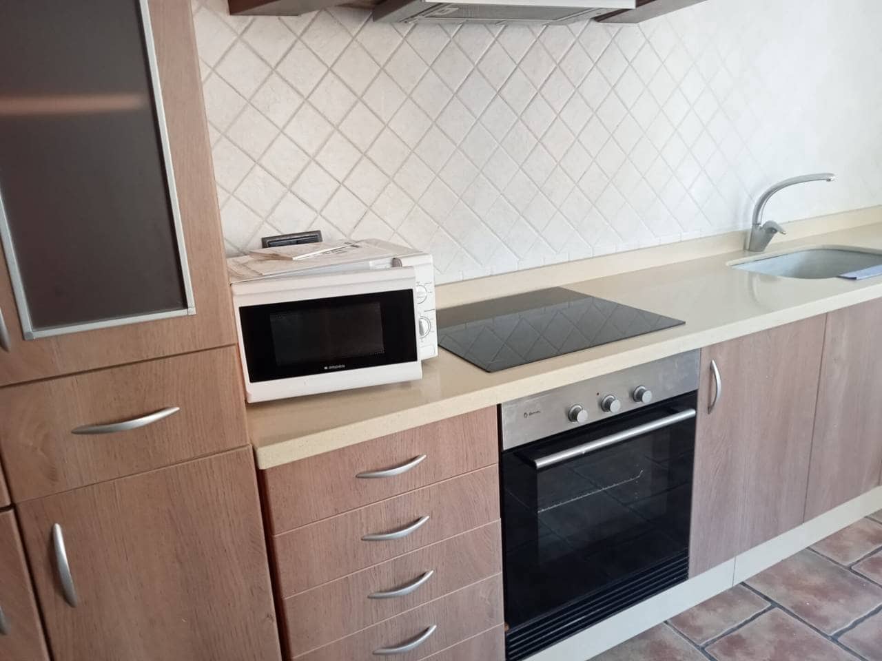 3 bedroom Flat for rent in Albaida - € 475 (Ref: 9956684)