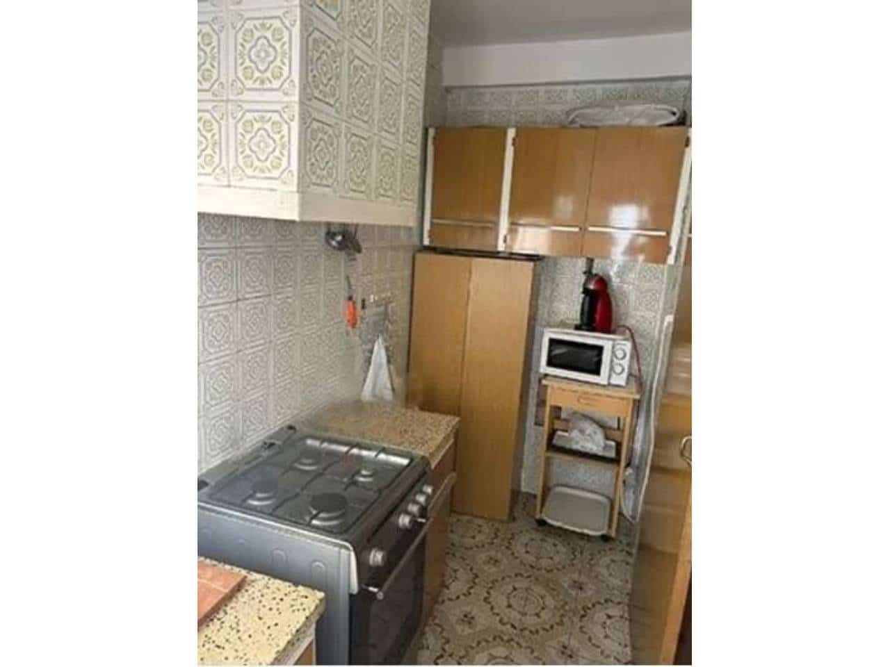 5 bedroom Townhouse for rent in Jalance - € 525 (Ref: 9956811)