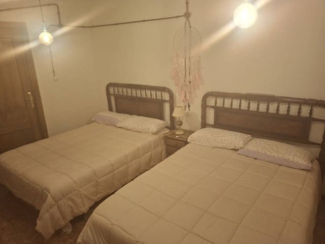 4 camera da letto Casa in vendita in Letur - 59.500 € (Rif: 9984268)