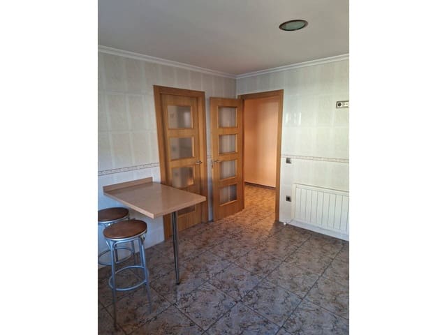 5 sypialnia Dom na sprzedaż w La Pobla del Duc z garażem - 220 000 € (Ref: 9993740)