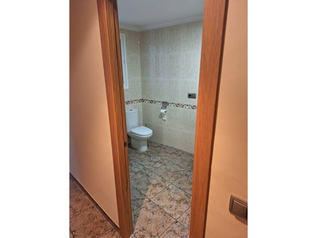 5 sypialnia Dom na sprzedaż w La Pobla del Duc z garażem - 220 000 € (Ref: 9993740)