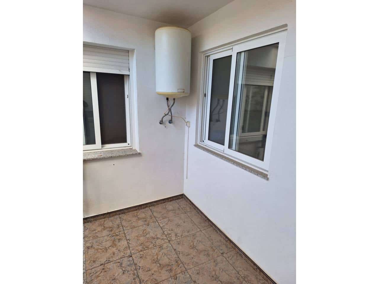 5 sypialnia Dom na sprzedaż w La Pobla del Duc z garażem - 220 000 € (Ref: 9993740)