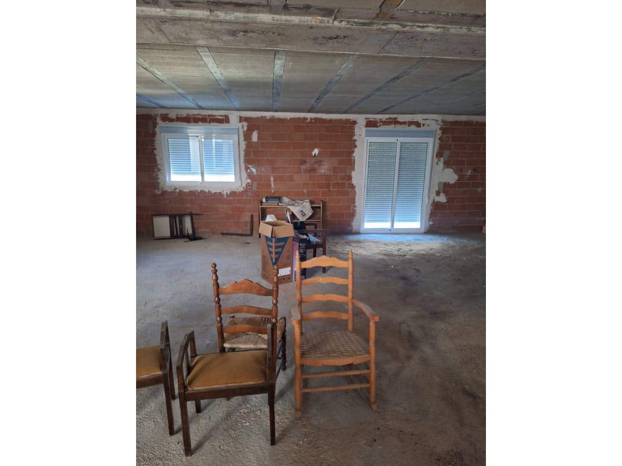 5 sypialnia Dom na sprzedaż w La Pobla del Duc z garażem - 220 000 € (Ref: 9993740)