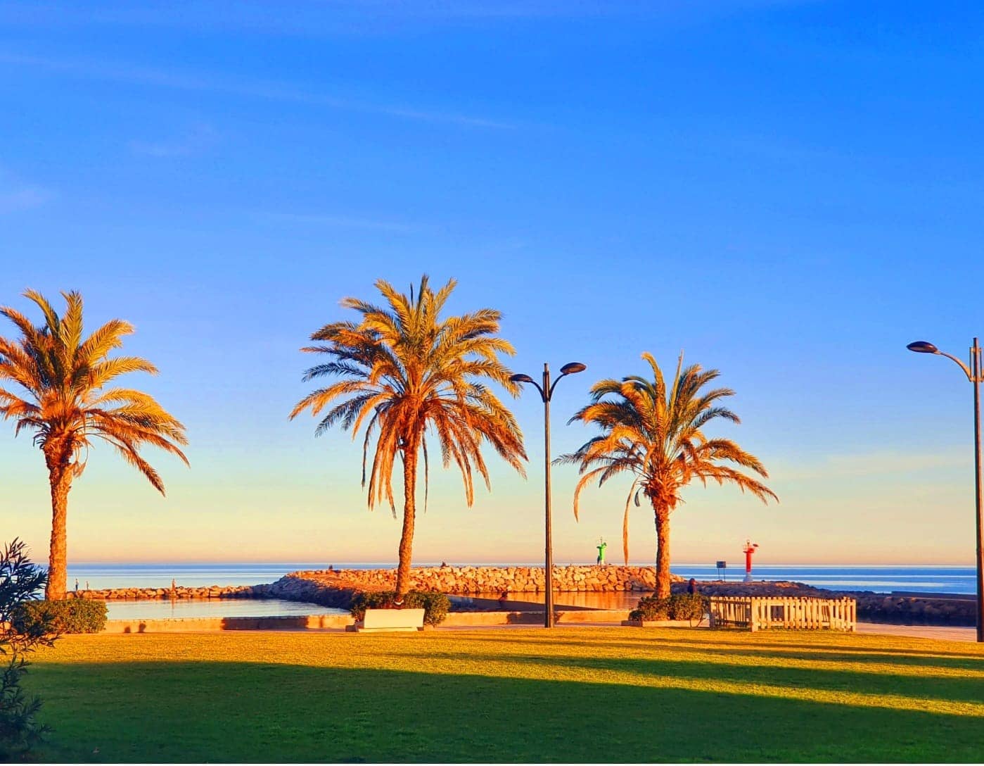2 bedroom Beach Apartment for rent in Alboraya / Alboraia with pool - € 2,550 (Ref: 9932438)