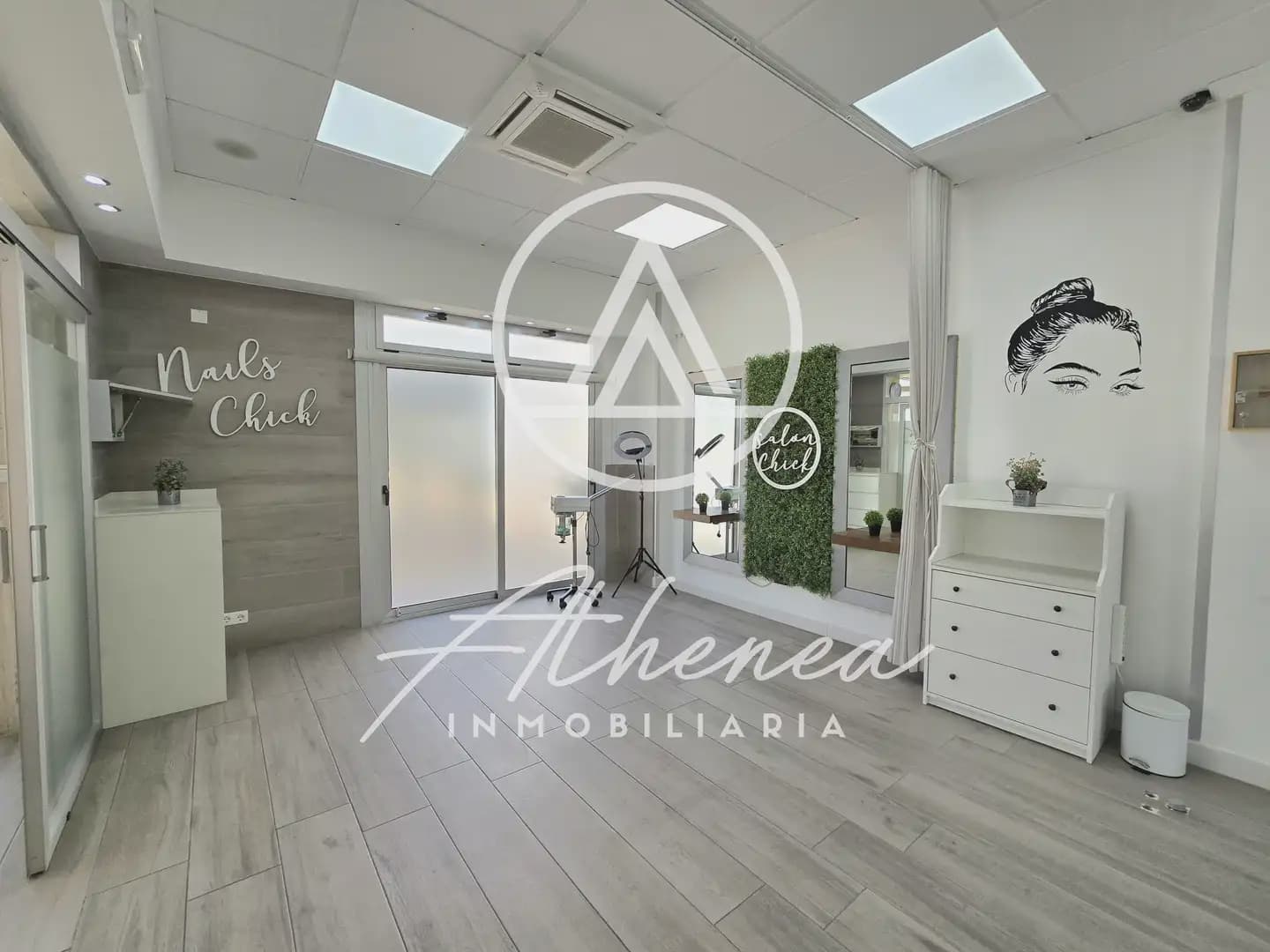 Comercial para venda em Roquetas de Mar - 90 000 € (Ref: 10014264)