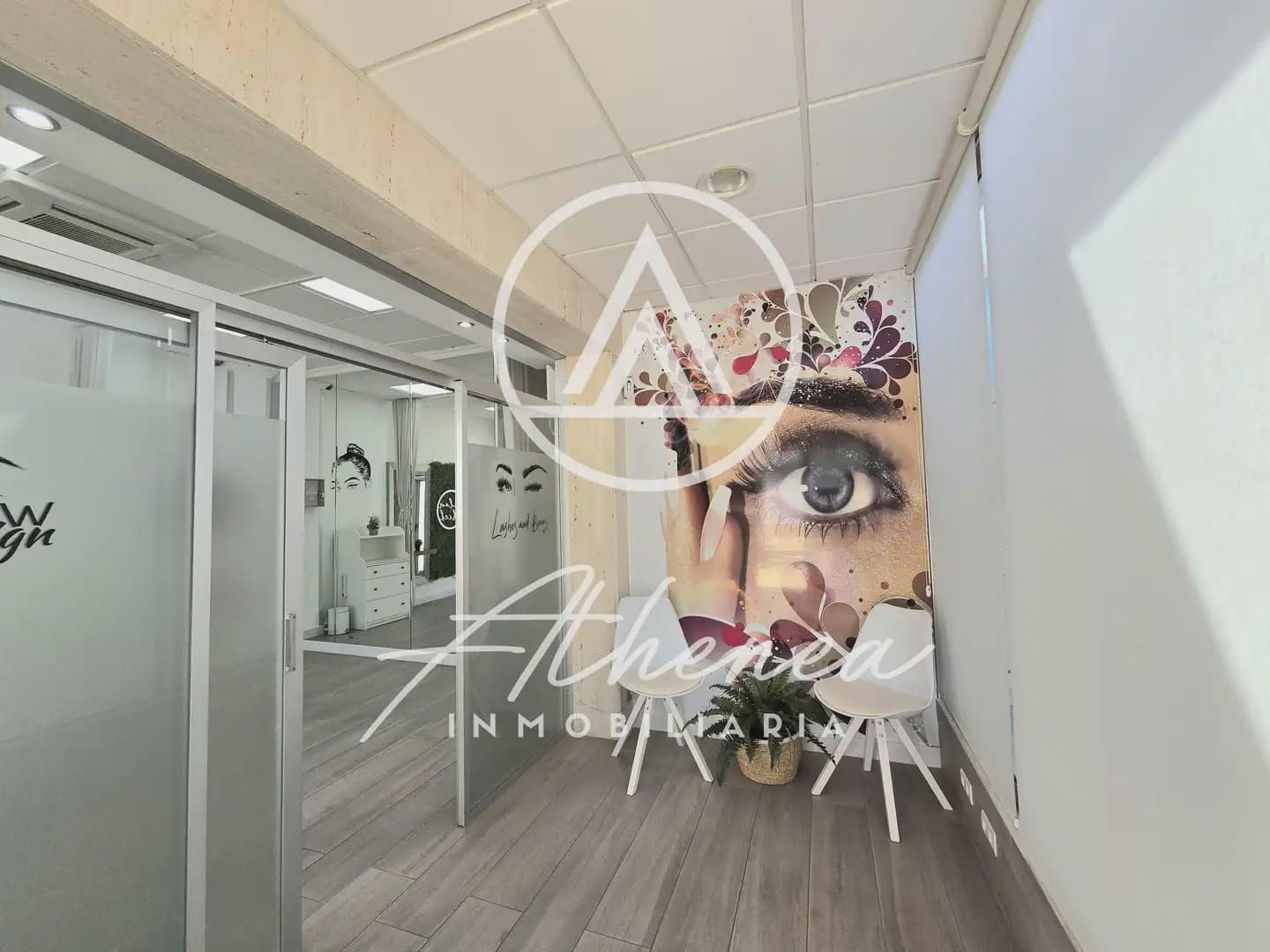 Comercial para venda em Roquetas de Mar - 90 000 € (Ref: 10014264)