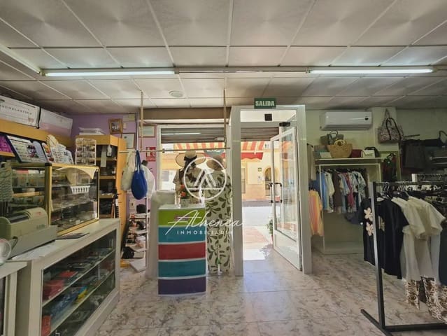 Commerciale in vendita in Roquetas de Mar - 90.000 € (Rif: 9938623)