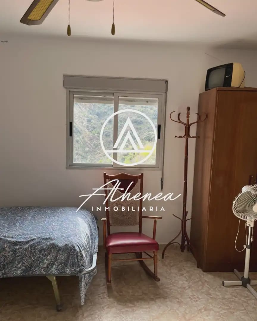 5 soverom Hus til salgs i Laroya - € 28 900 (Ref: 9938628)