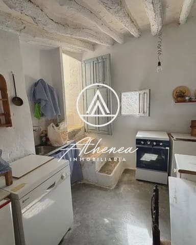 5 soverom Hus til salgs i Laroya - € 28 900 (Ref: 9938628)