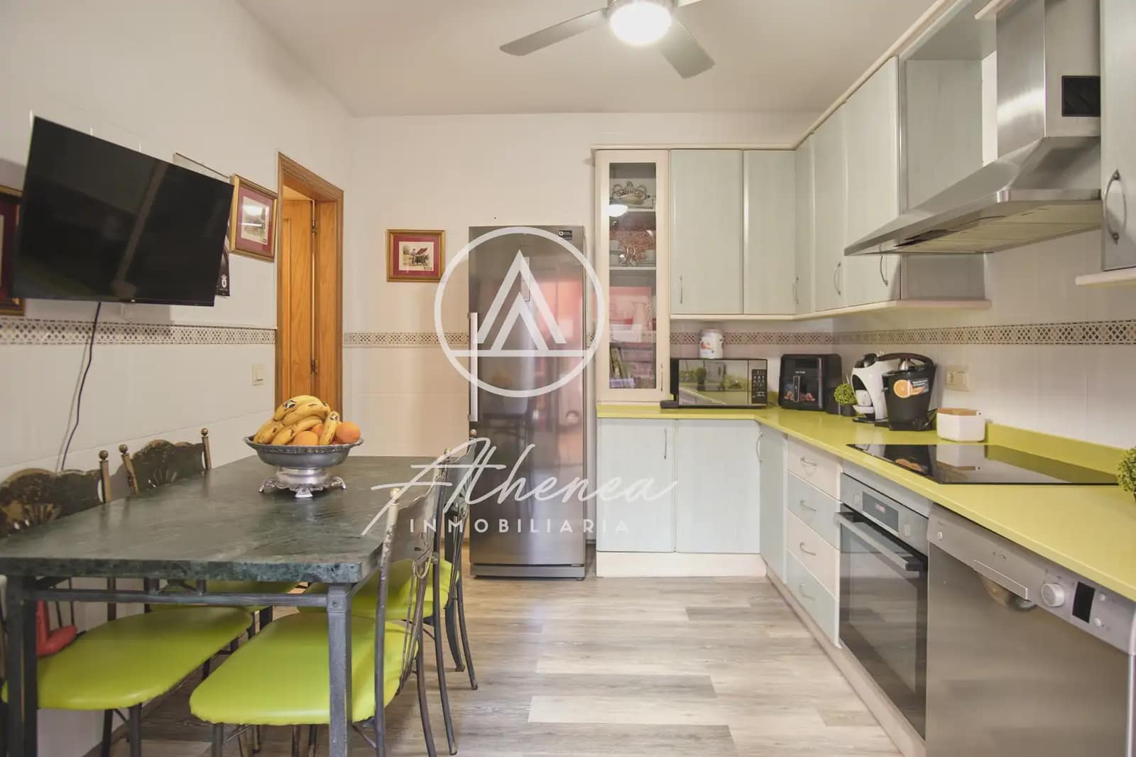 5 bedroom Townhouse for sale in Roquetas de Mar with garage - € 319,900 (Ref: 9938629)