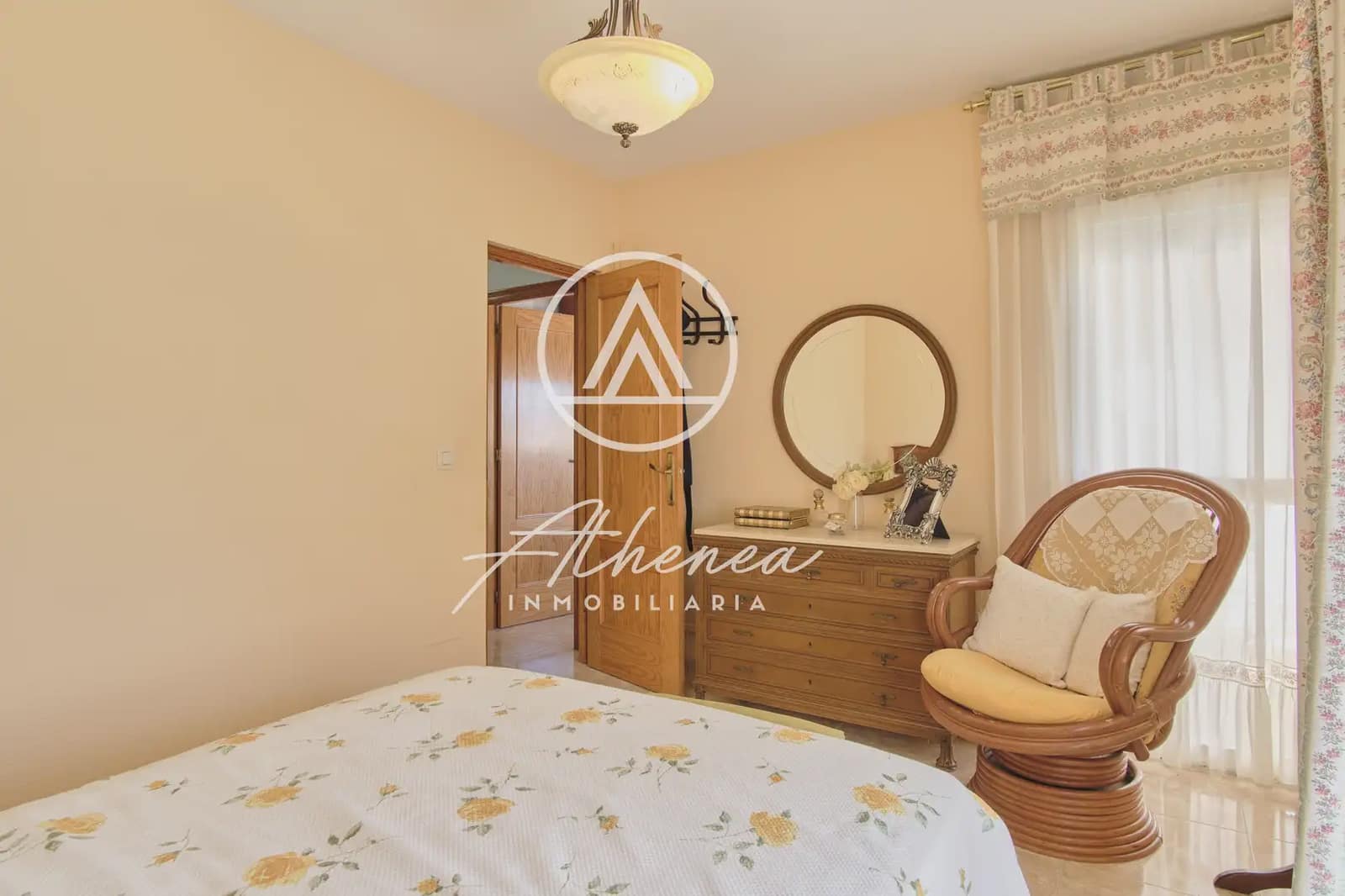 5 bedroom Townhouse for sale in Roquetas de Mar with garage - € 319,900 (Ref: 9938629)