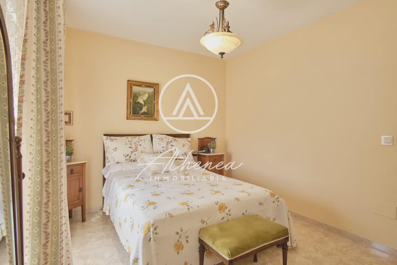 5 bedroom Townhouse for sale in Roquetas de Mar with garage - € 319,900 (Ref: 9938629)